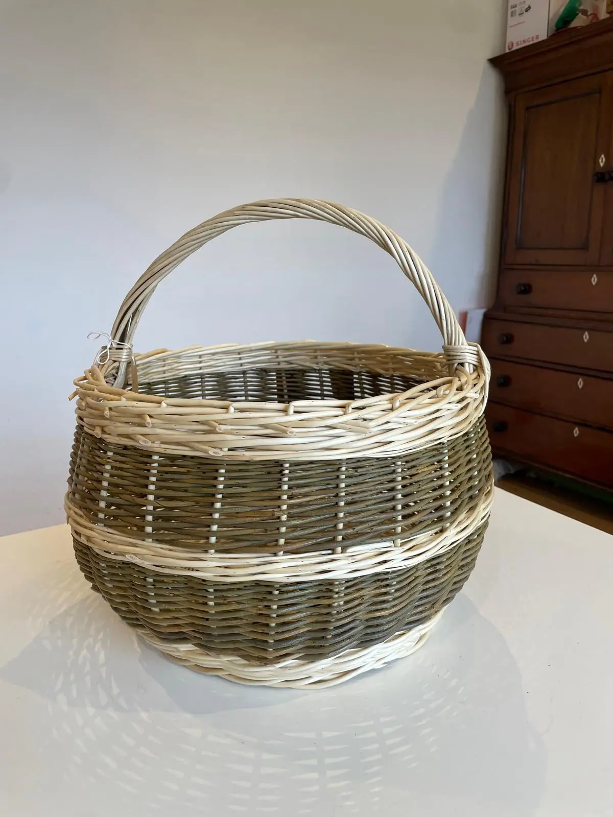 French randing and wrapped handle