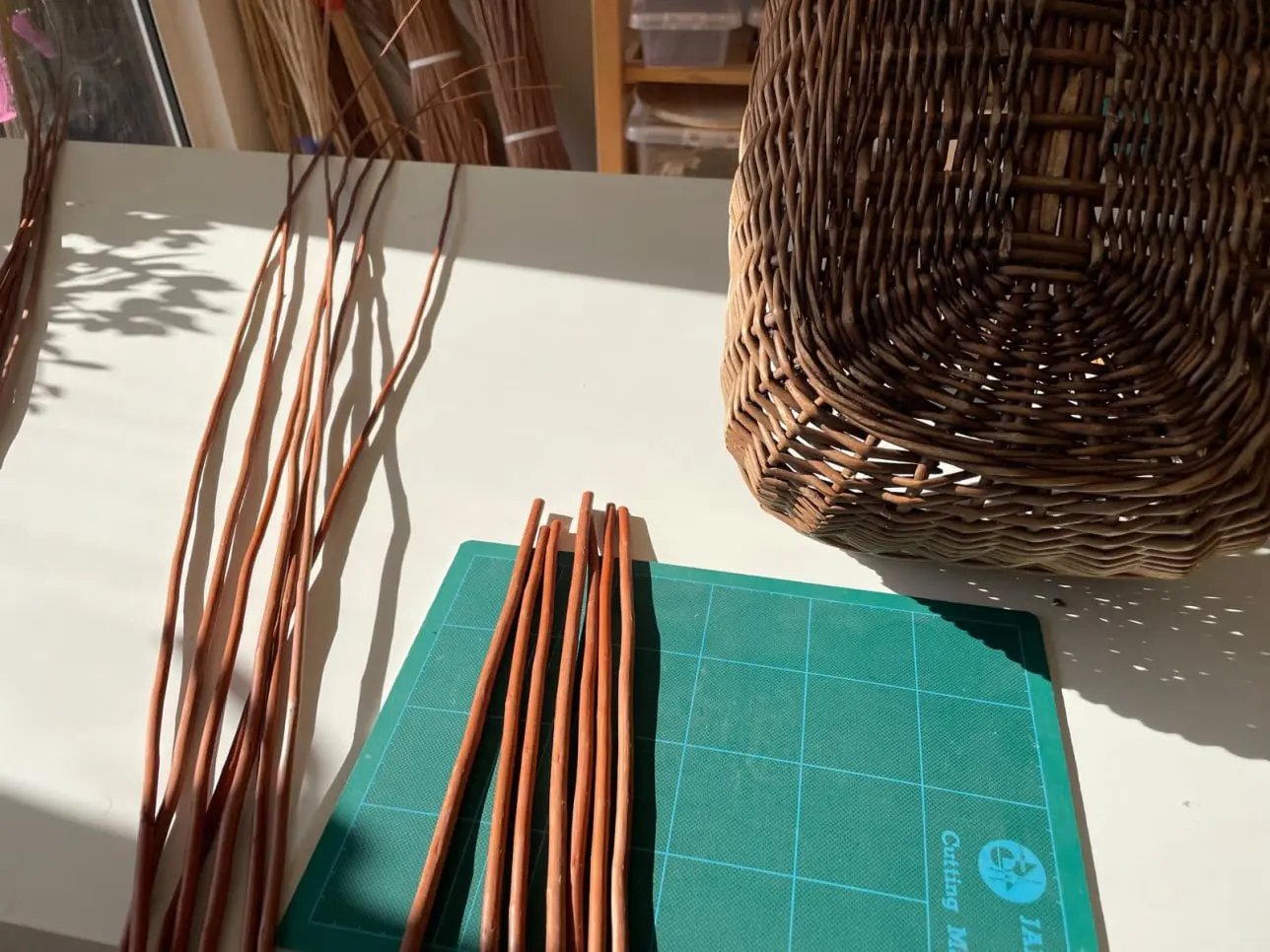 Selecting base sticks